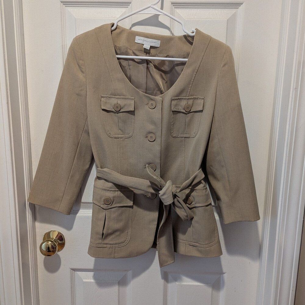 New York & Company Y2K Size 8 Khaki Button Front Jacket with Belt Preppy Teacher